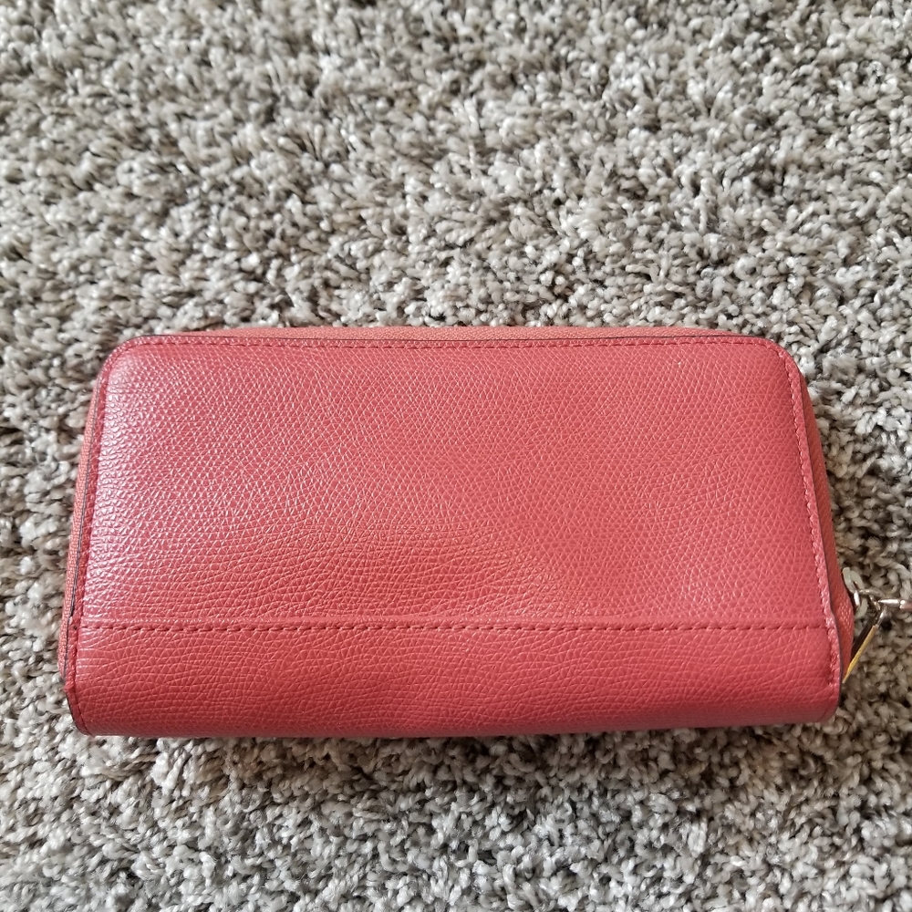 GUESS Wallet - Picture 3 of 3